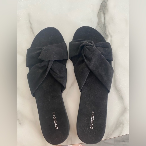 H&M SANDALS SIZE 9.5 - Picture 1 of 3